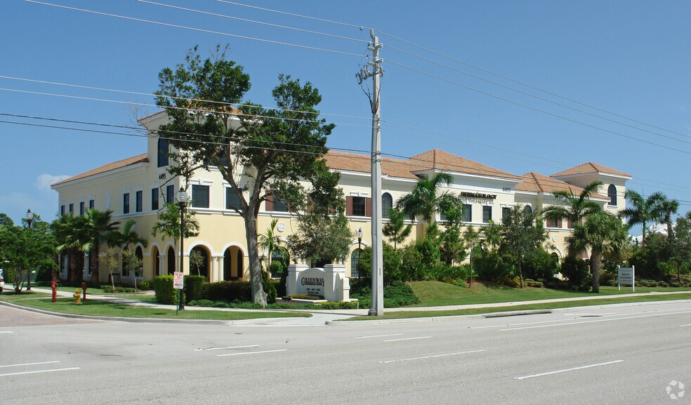 More Photos Of 4495 N Military Trl, Jupiter Medical For Lease