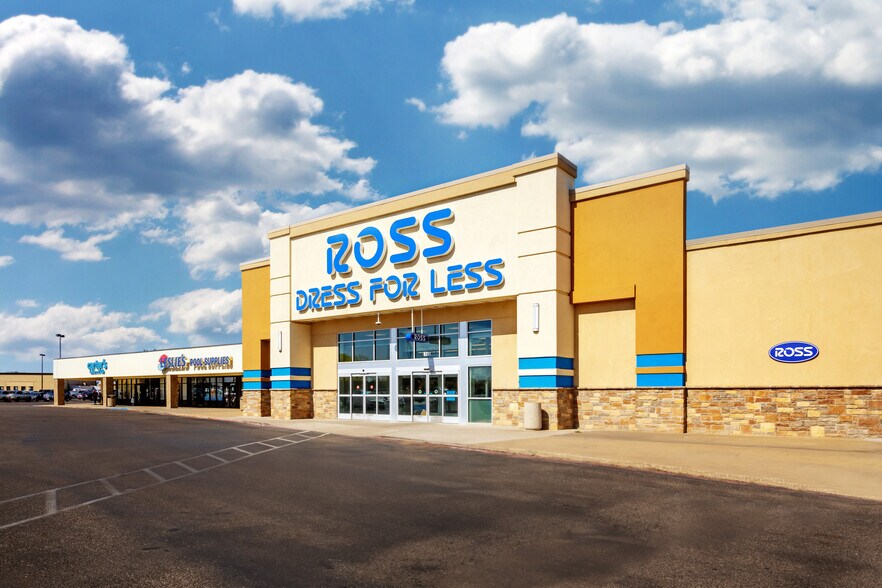 More Photos Of 6205-6253 Slide Rd, Lubbock Unknown For Lease