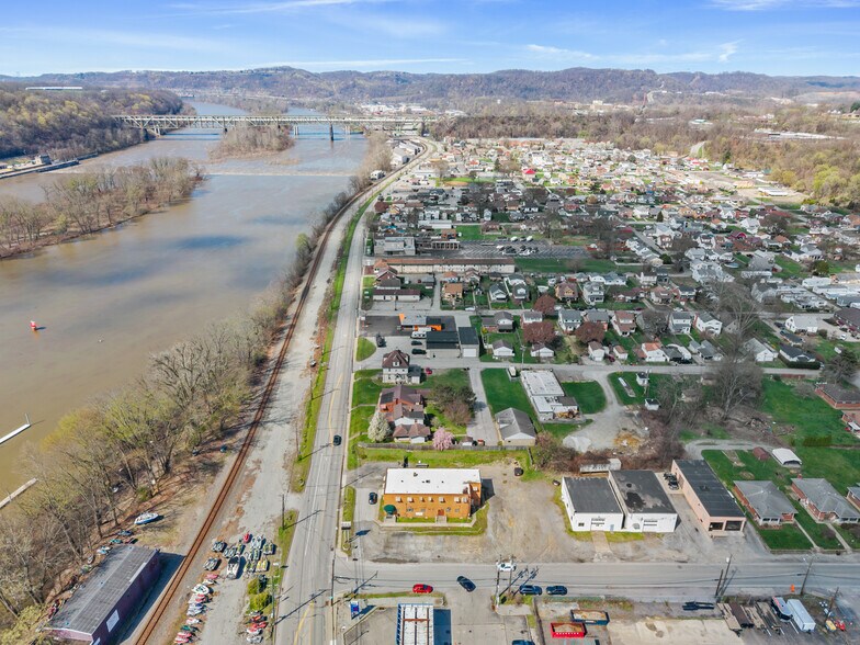 More Photos Of 1435 Freeport Rd, Cheswick General Retail For Sale