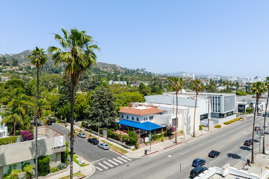 More Photos Of 7677 W Sunset Blvd, Los Angeles General Retail For Lease