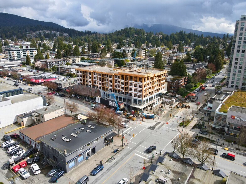 More Photos Of 1712 Lonsdale Ave, North Vancouver Apartments For Sale