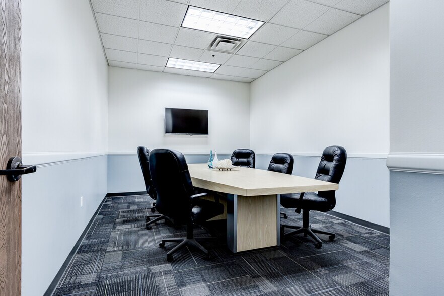 More Photos Of 17528-17588 E Rowland St, City Of Industry Light Distribution For Lease