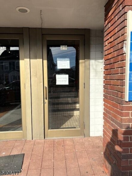 More Photos Of 27-29 Olcott Sq, Bernardsville Storefront Retail Office For Lease