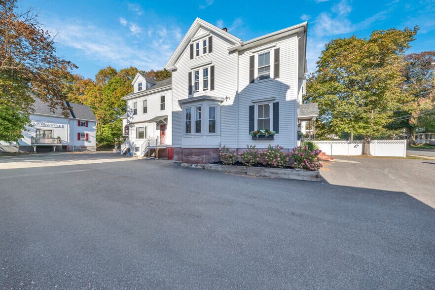 More Photos Of 68 Park St, Andover Office For Lease