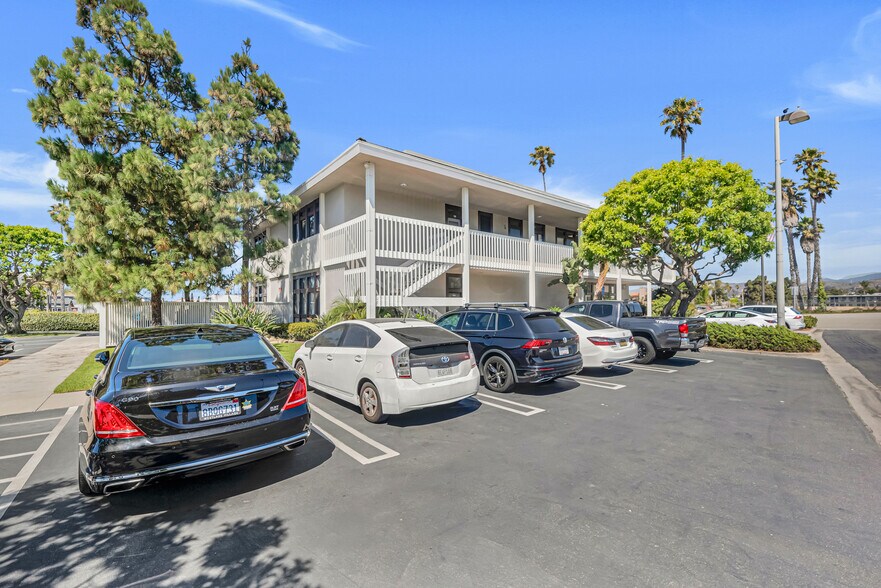 Primary Photo Of 996-1000 S Seaward Ave, Ventura Office For Lease