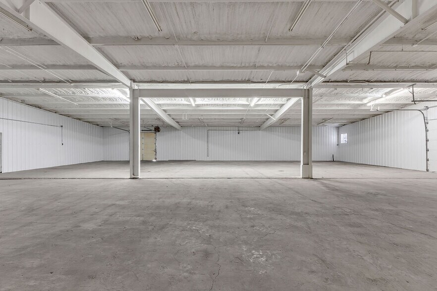 More Photos Of 1600 Park Lane Dr, Trenton Industrial For Sale