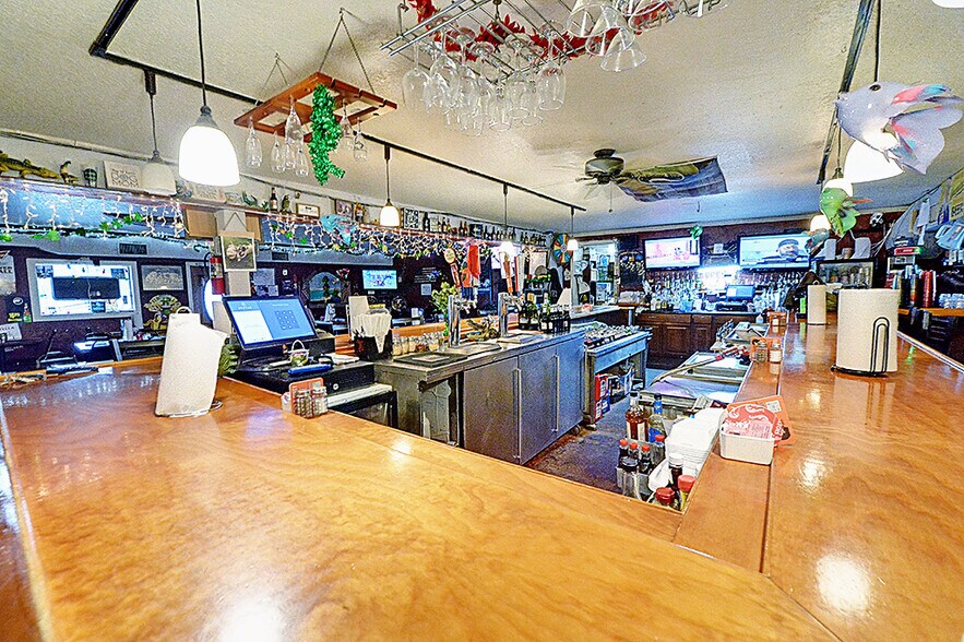 More Photos Of 4828 S Suncoast Blvd, Homosassa Restaurant For Sale
