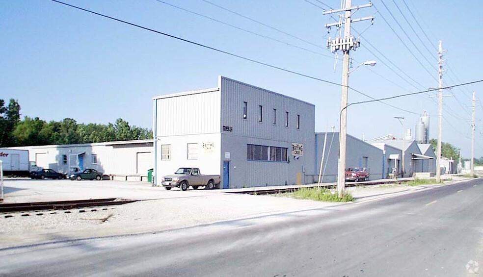 Primary Photo Of 255 Marshall Rd, Valley Park Warehouse For Sale