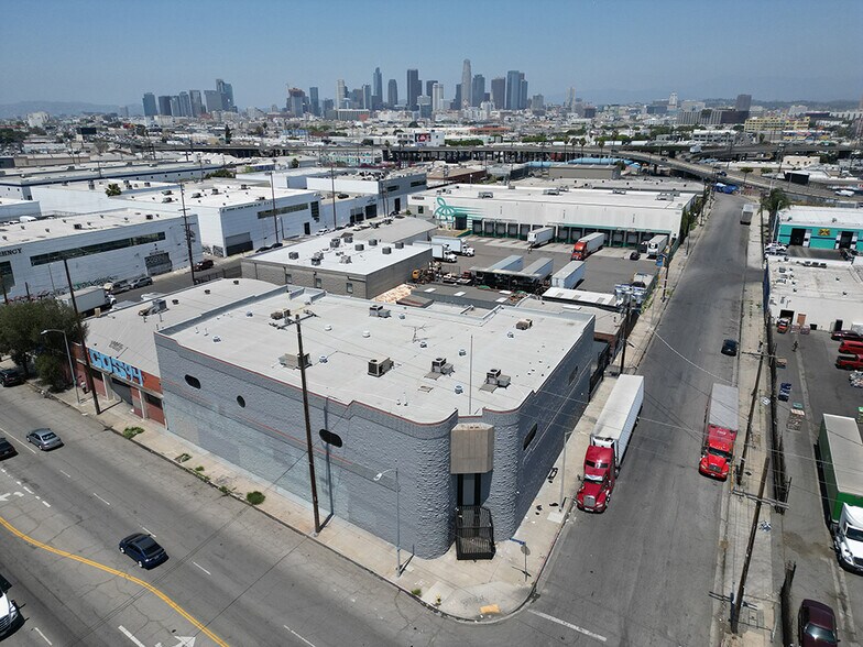 More Photos Of 1813 E Washington Blvd, Los Angeles Distribution For Sale