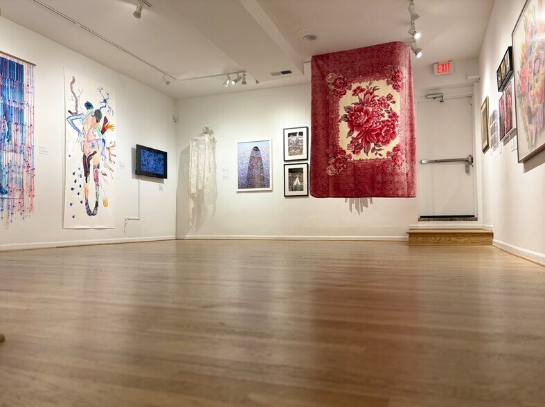 More Photos Of 9 Hillyer Ct NW, Washington Public Library For Sale