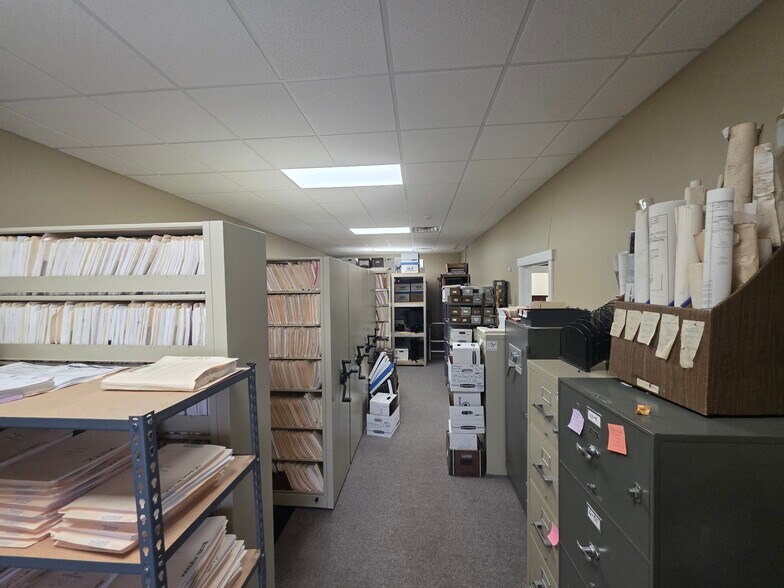 More Photos Of 477 Commercial St, Rockport Office For Sale