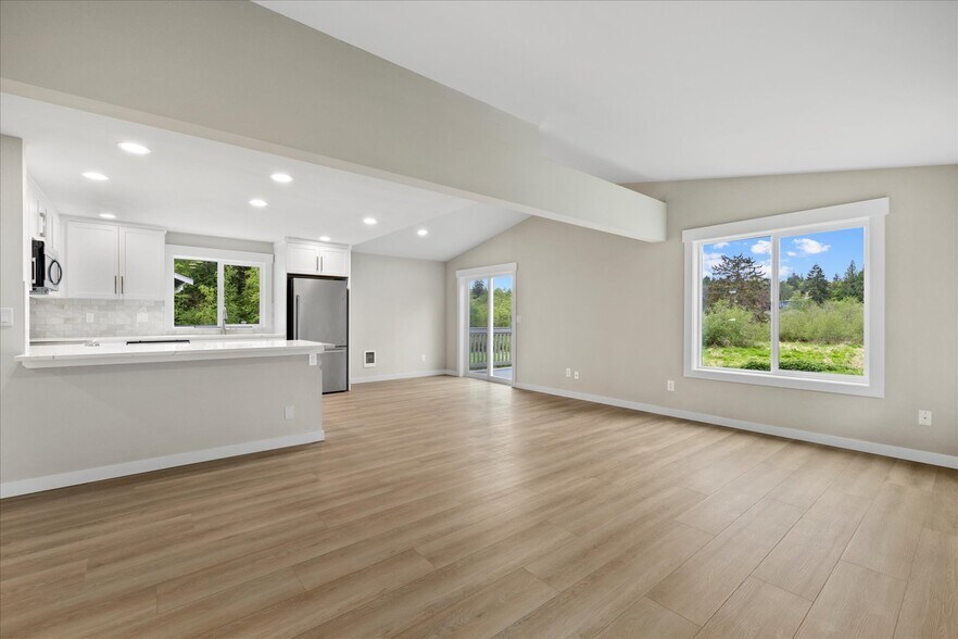 More Photos Of 930 Stitch Rd, Lake Stevens Apartments For Sale