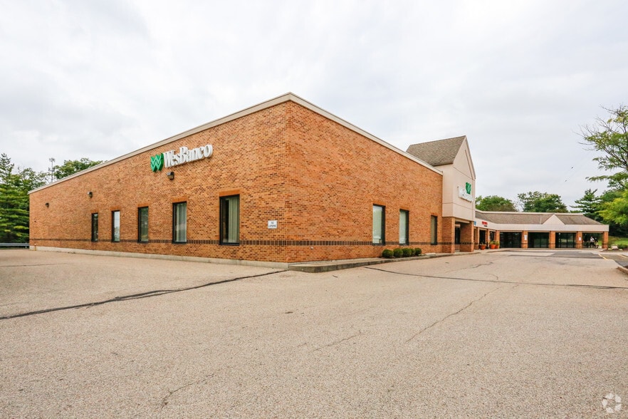 More Photos Of 717-729 Reading Rd, Mason Freestanding For Sale