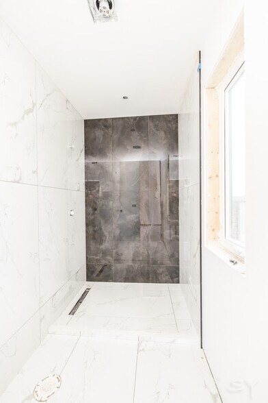 More Photos Of 2917 Arthington st, Chicago Multifamily For Sale