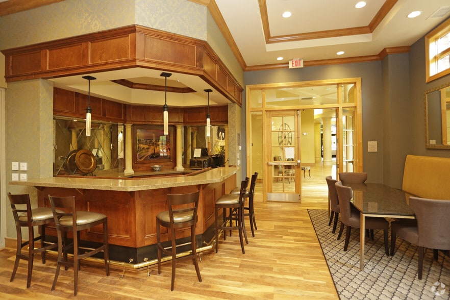 More Photos Of 3820 Grand Way, Saint Louis Park Apartments For Lease