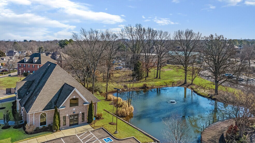 More Photos Of 915 Willow Tree Cir, Cordova Medical For Sale