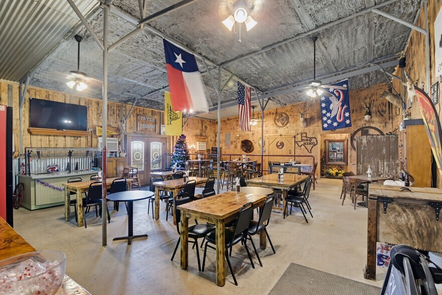 More Photos Of 6348 FM 1117, Seguin Storefront Retail Office For Sale