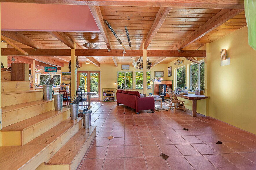 More Photos Of 1673 Woodland Dr, Port Townsend Winery Vineyard For Sale