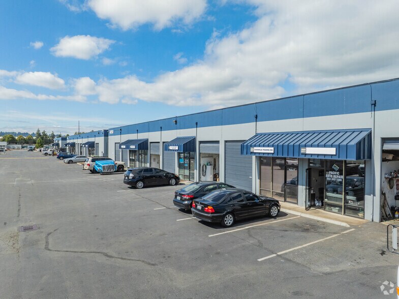 More Photos Of 4040 Auburn Way N, Auburn Unknown For Lease