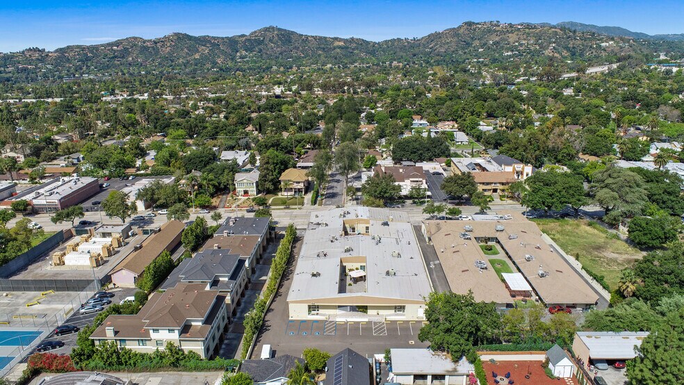 More Photos Of 1450 N Fair Oaks Ave, Pasadena Assisted Living For Sale