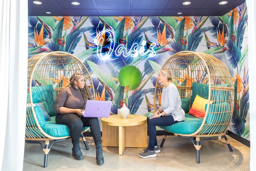 More Photos Of 2828 N Central Ave, Phoenix Coworking Space