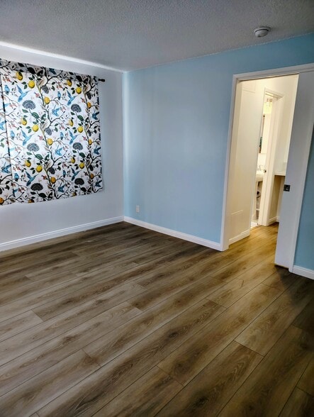 More Photos Of 1217 S Orange Grove Ave, Los Angeles Apartments For Sale