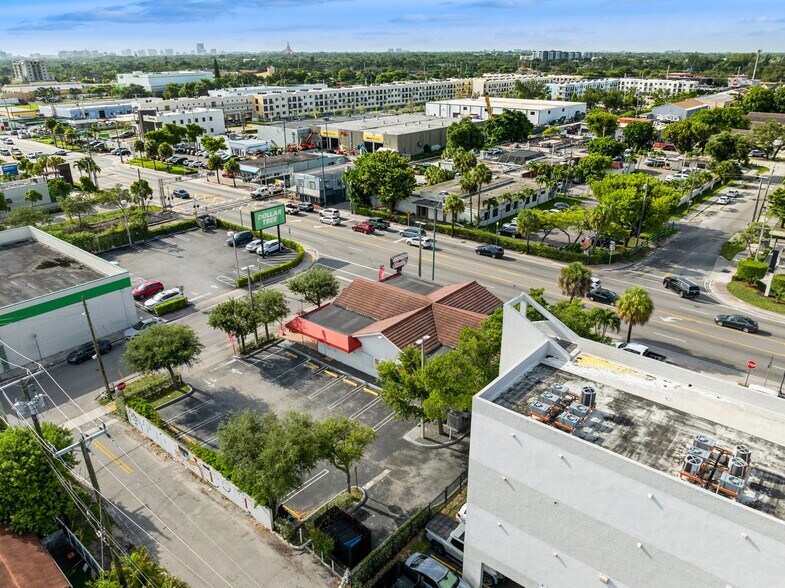 More Photos Of 7101 SW 8th St, Miami Freestanding For Sale