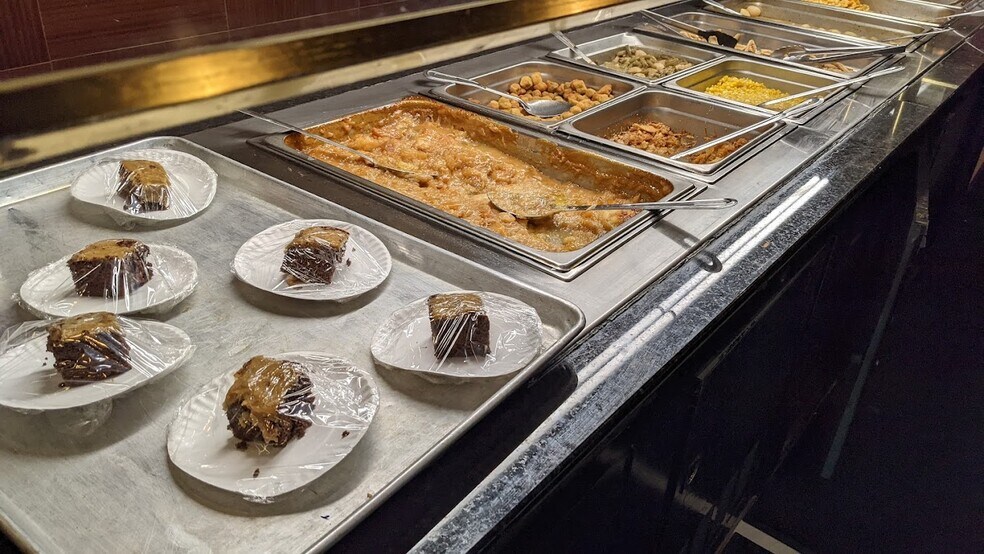 More Photos Of 905 E Broad Ave, Rockingham Restaurant For Lease