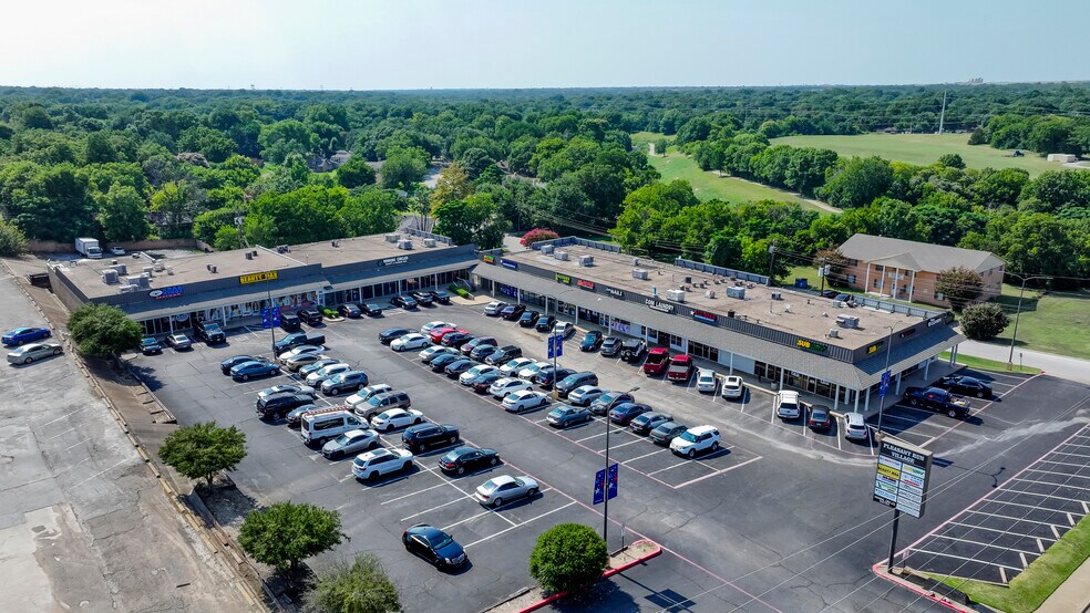 More Photos Of , DeSoto General Retail For Sale