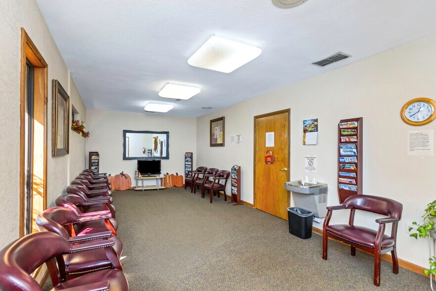 More Photos Of 701 N Hercules Ave, Clearwater Medical For Sale