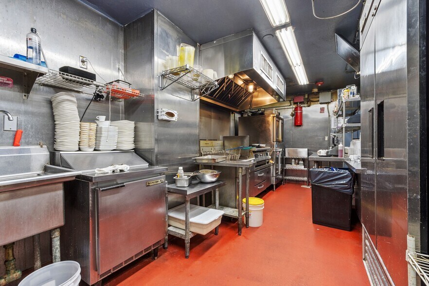 More Photos Of 166 Shrewsbury St, Worcester Restaurant For Sale