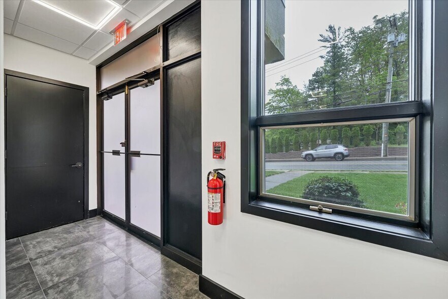 More Photos Of 72 Summit Ave, Montvale Office Residential For Lease