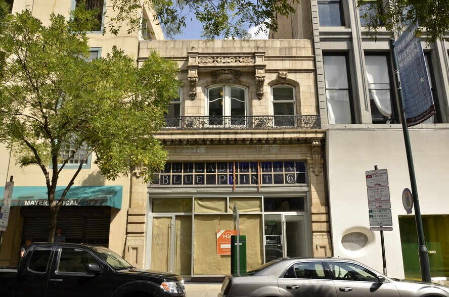 Primary Photo Of 725 Chestnut St, Philadelphia Storefront Retail Residential For Sale
