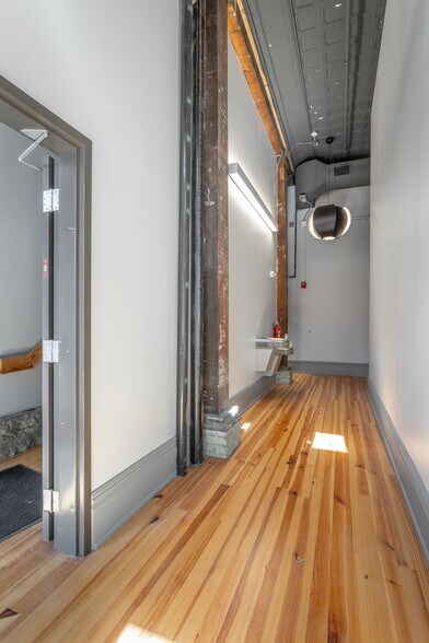 More Photos Of 109 E 7th St, Chattanooga Office For Lease