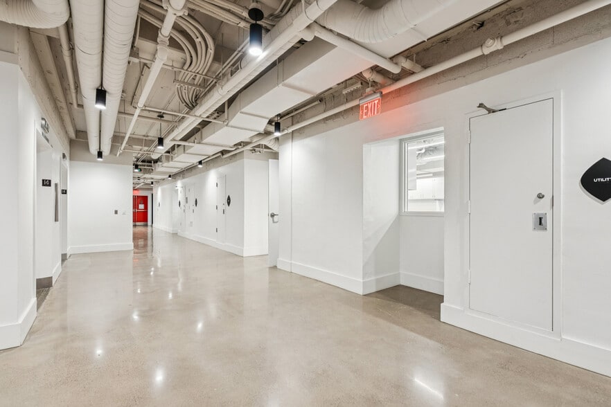 More Photos Of 1421 Race St, Philadelphia Medical For Lease