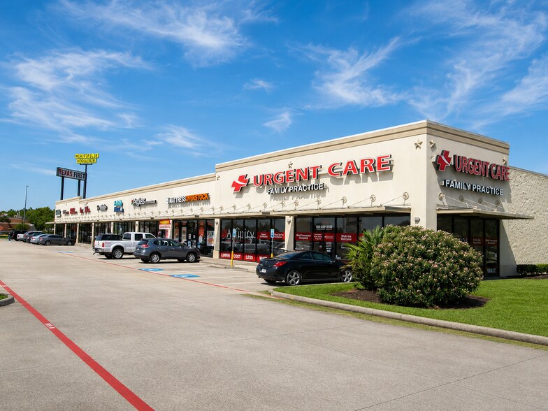 More Photos Of 6402 Gulf Fwy, La Marque Unknown For Lease