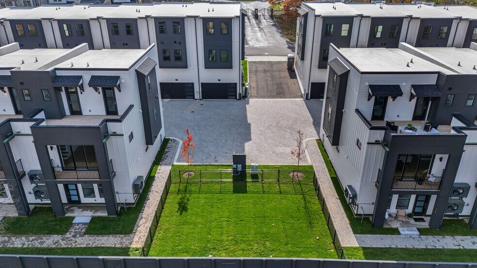 More Photos Of 824 Watts Ln, Nashville Apartments For Sale