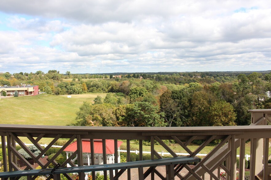 More Photos Of 725 Main St, Wintersville Restaurant For Sale