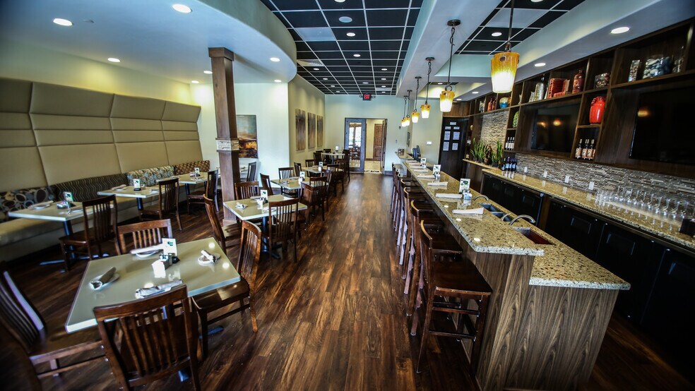 More Photos Of 18750 Interstate 45, Spring Unknown For Lease