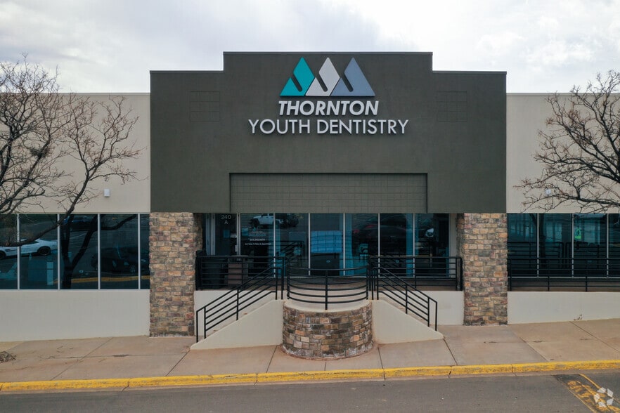 More Photos Of 550 E Thornton Pky, Thornton Unknown For Lease