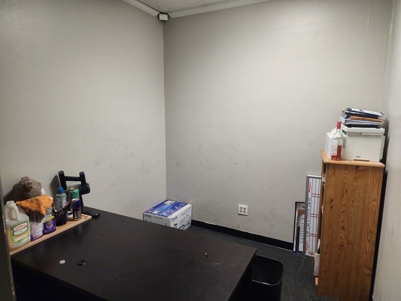 More Photos Of 3345 N Military Hwy, Norfolk Auto Dealership For Sale