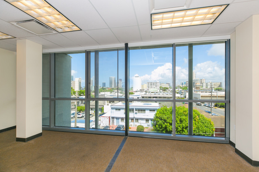 More Photos Of 1314 S king St, Honolulu Medical For Sale