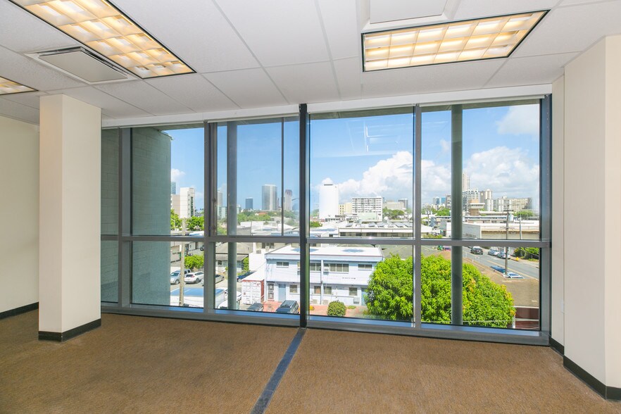 More Photos Of 1314 S king St, Honolulu Medical For Lease
