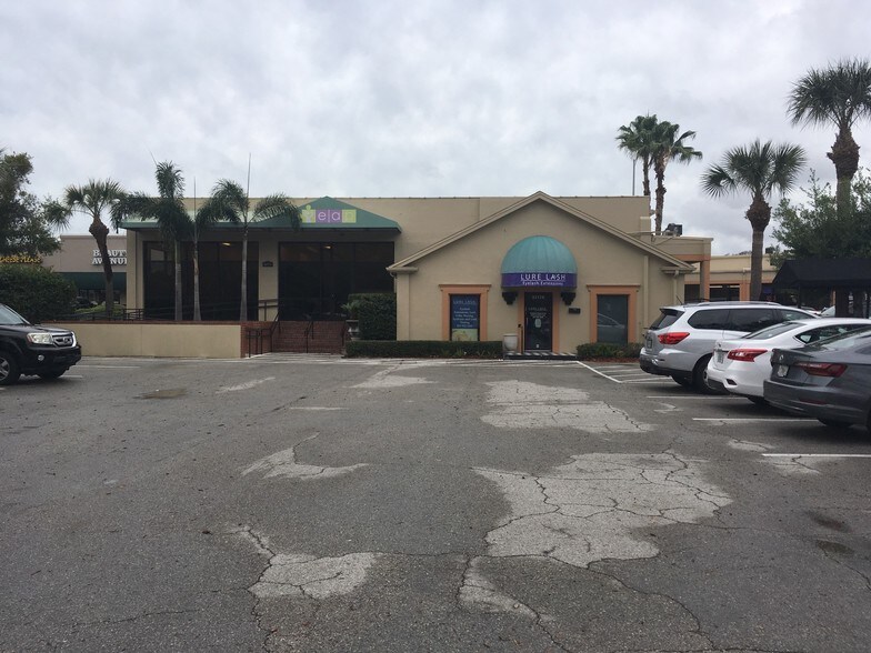 More Photos Of 3215-3217 S Macdill, Tampa Unknown For Lease