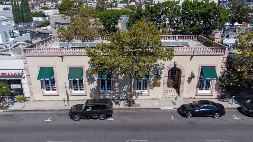 More Photos Of 8435 Melrose Ave, West Hollywood Storefront For Lease