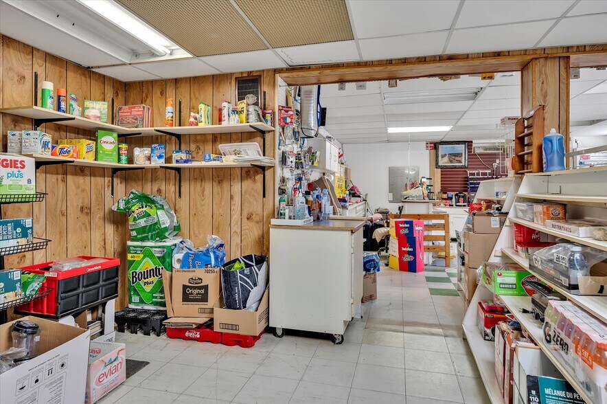 More Photos Of 2449 Queen Mary St, Cavan Storefront Retail Residential For Sale