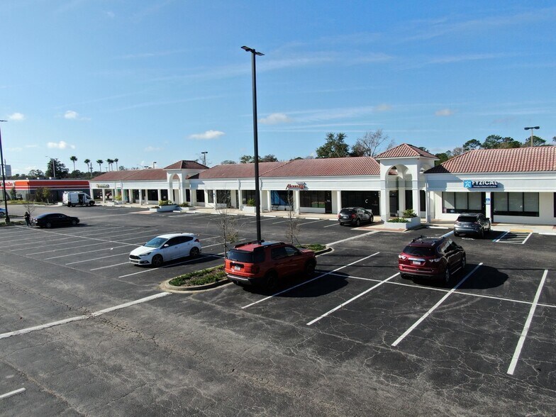 More Photos Of 2620 Blanding Blvd, Middleburg Unknown For Lease