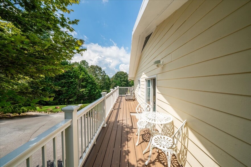 More Photos Of 441 Mull Rd, Hiawassee Hospitality For Sale