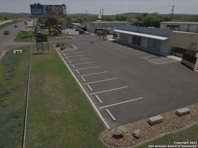 More Photos Of 8603 U.S. 281 N, Spring Branch Research And Development For Sale