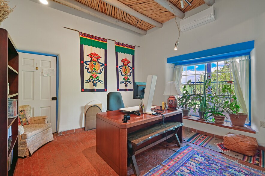 More Photos Of 200 W De Vargas St, Santa Fe Office For Sale